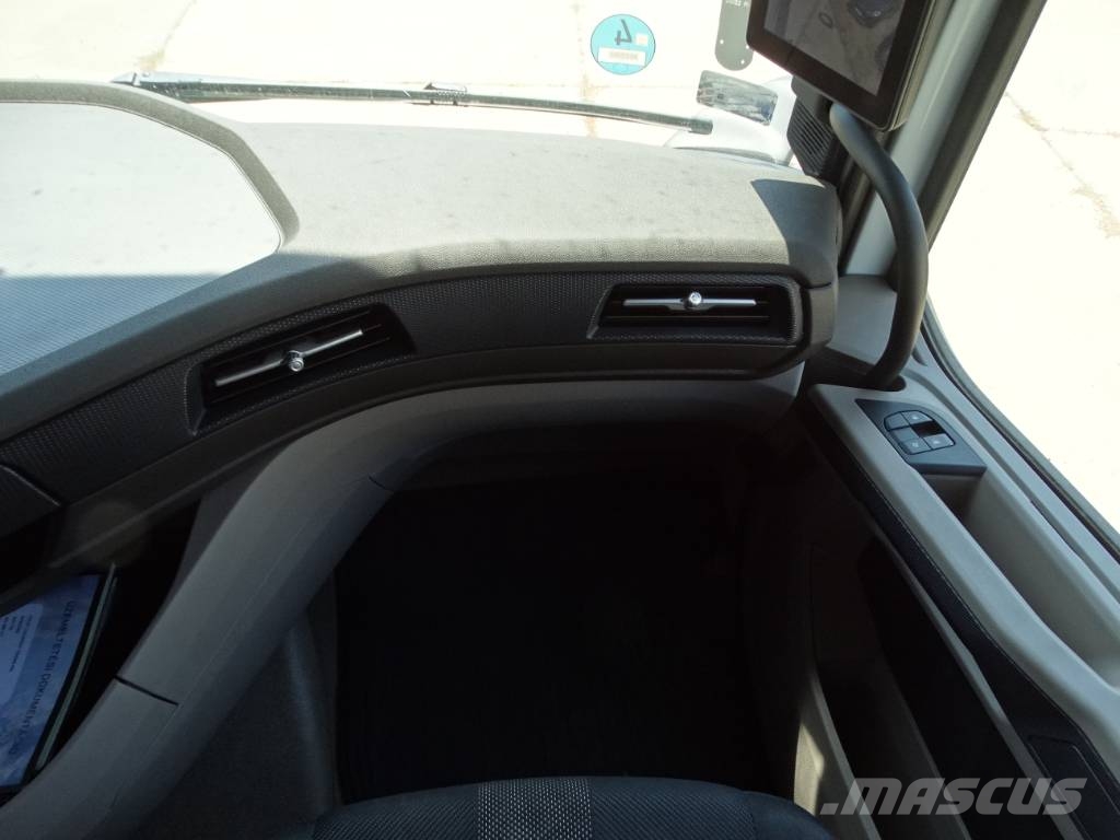 DAF XG 480 FT 4x2 Trekkers