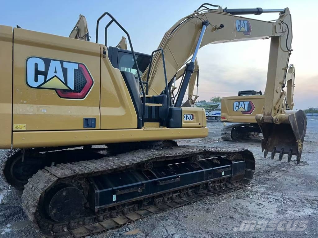 CAT 320 GC 3000  units excavators in stock Vikšriniai ekskavatoriai