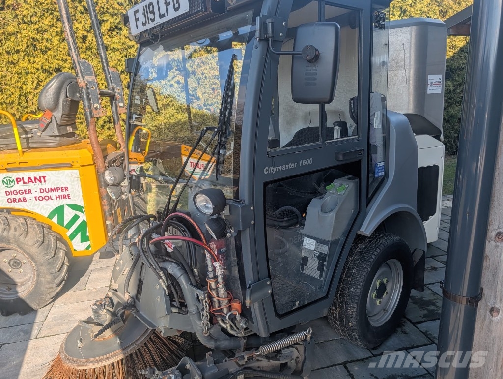 Hako Hako 1600 choice Kommunaalteenuste traktorid