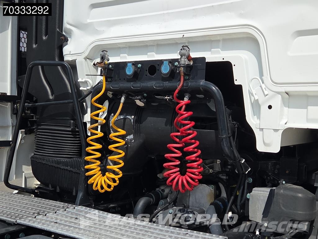 MAN TGX 18.500 4X2 XXL Retarder 2xTanks وحدات الجر