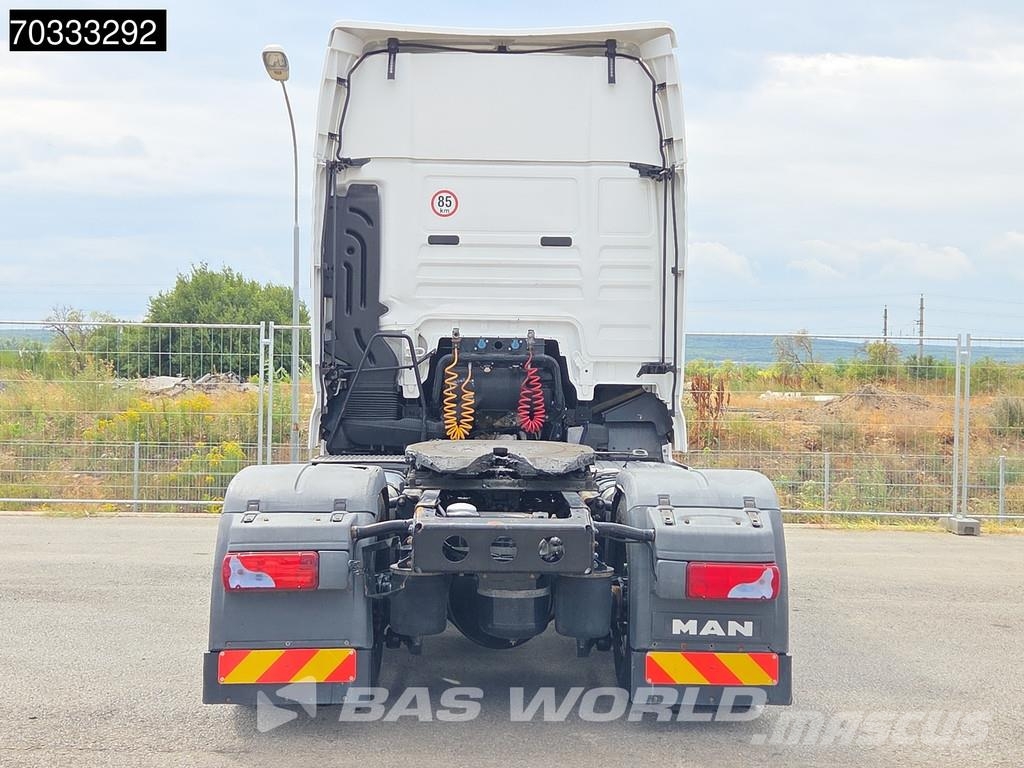 MAN TGX 18.500 4X2 XXL Retarder 2xTanks وحدات الجر