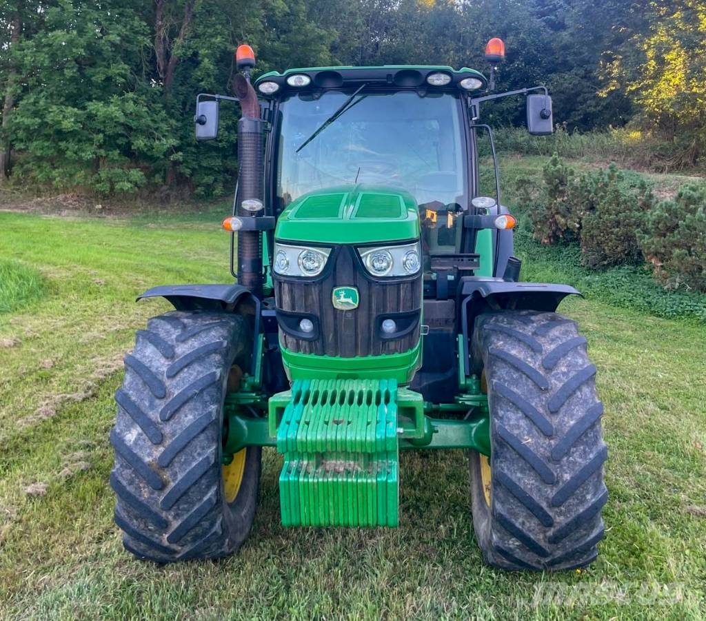 John Deere 6150 R Trattori