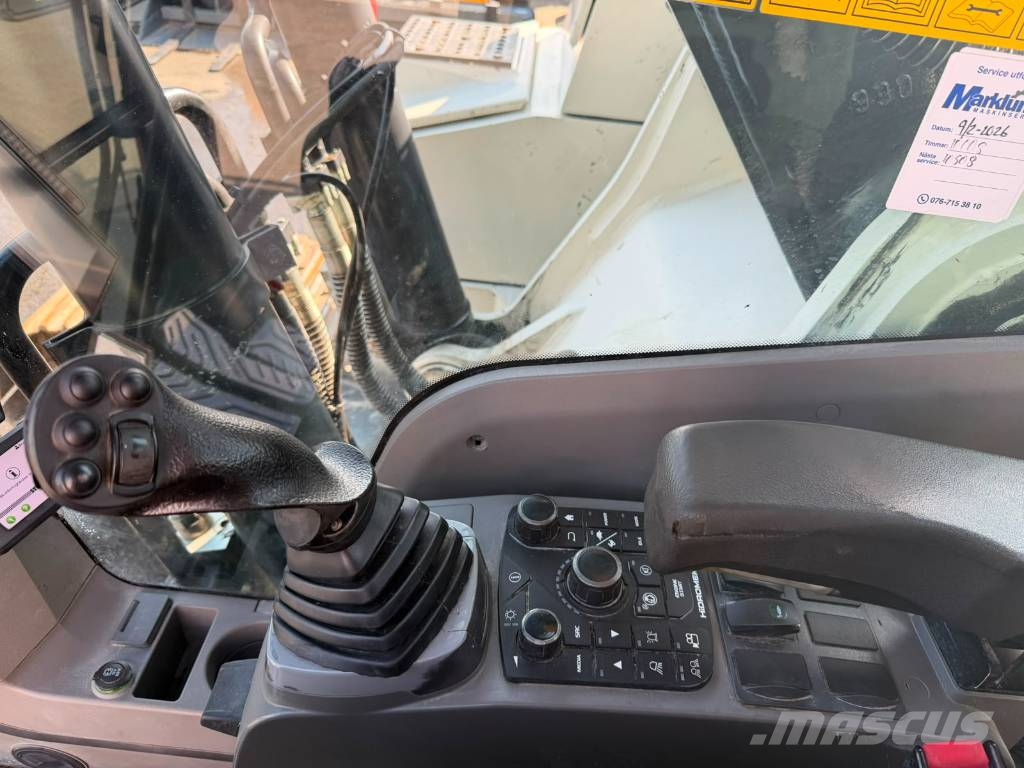 Hidromek HMK 300 LC-4 Pelle sur chenilles