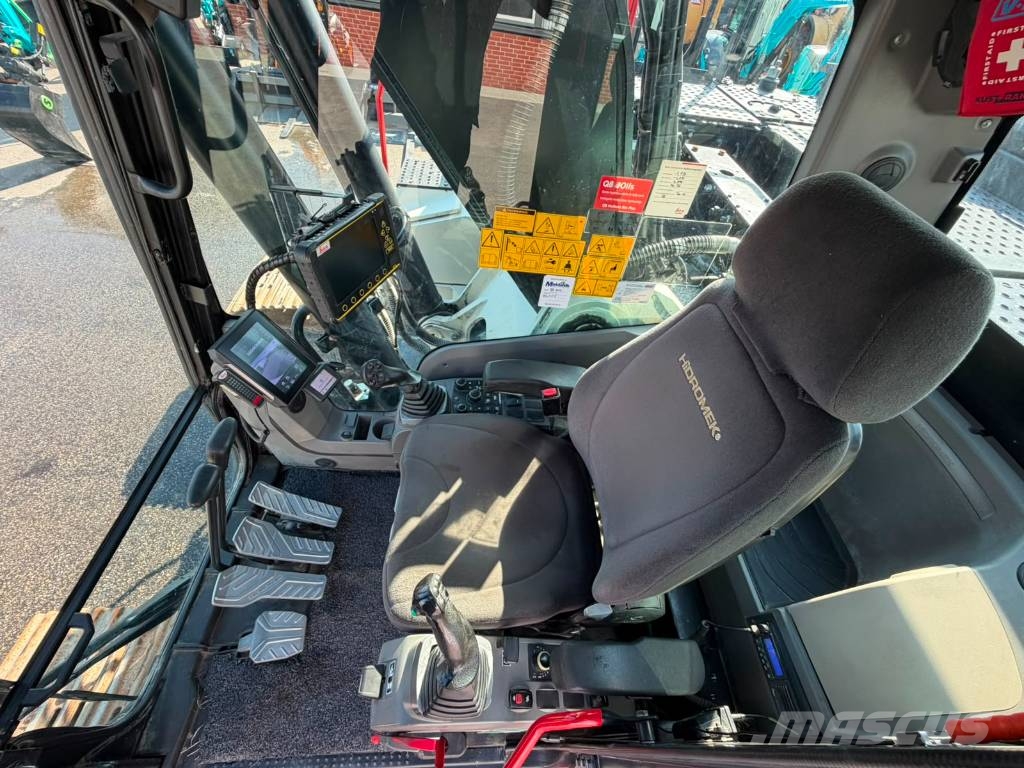 Hidromek HMK 300 LC-4 Pelle sur chenilles