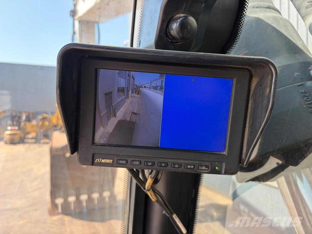 Liebherr R956HD حفارات زحافة