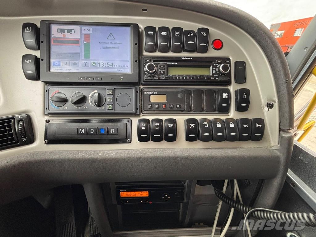 Volvo B11R 9700H 4x2 EURO 6 / AC / AUXILIARY HEATING / W المركبة