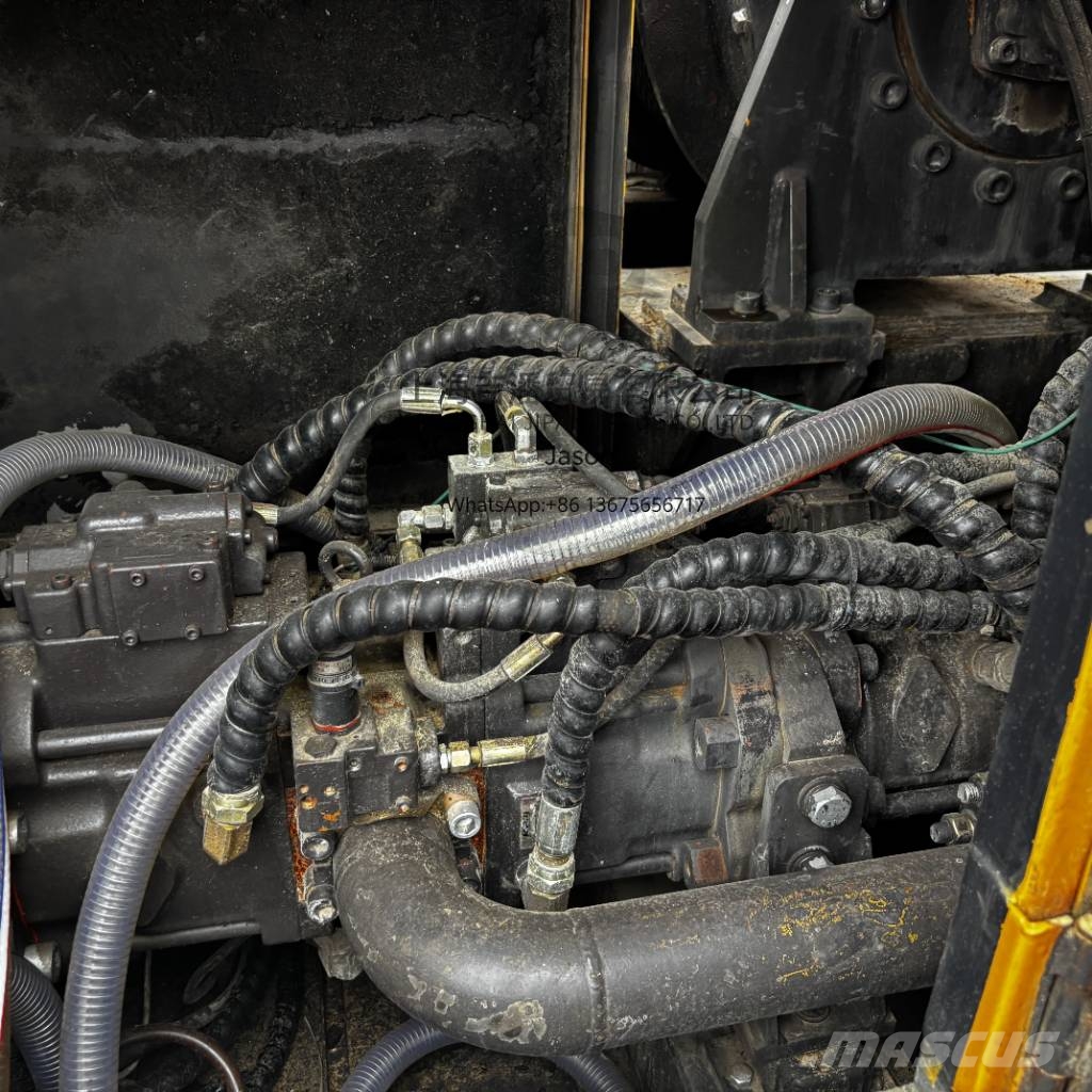Sany SCC 2600 A クローラクレーン