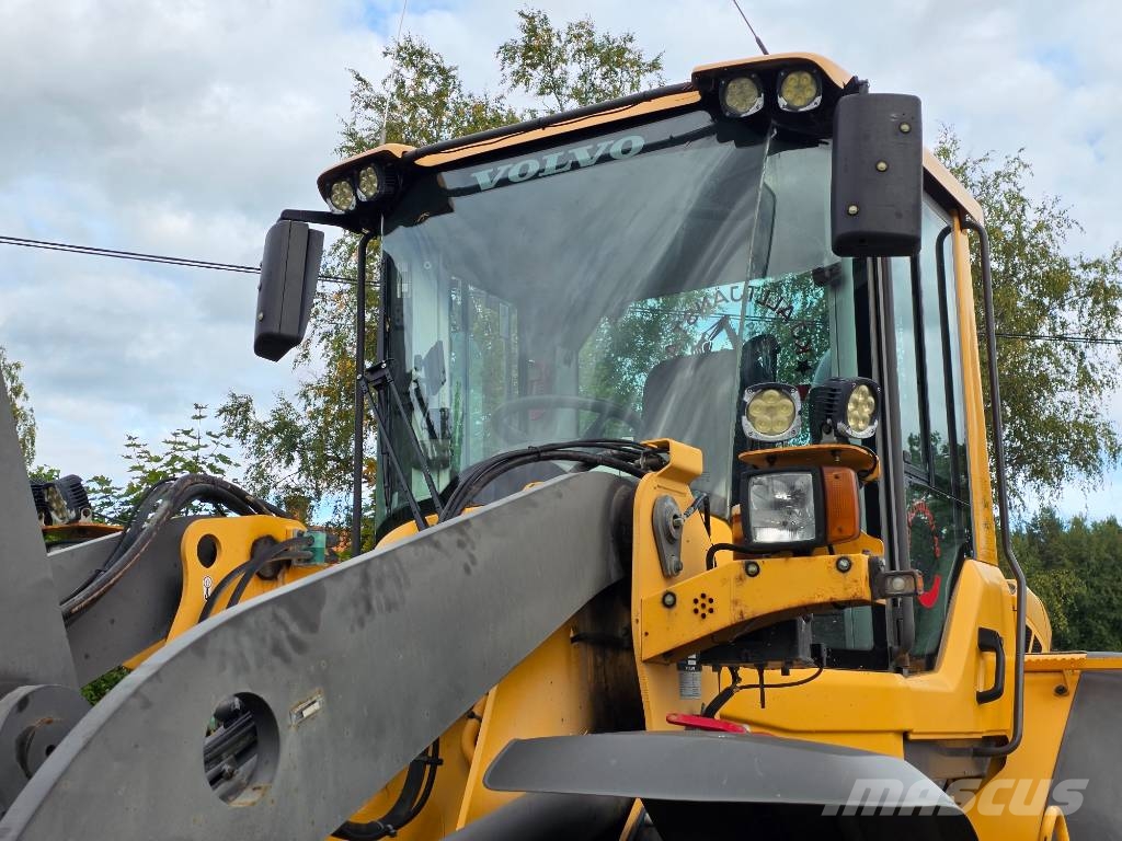 Volvo L 60 F Kolesni nakladalci
