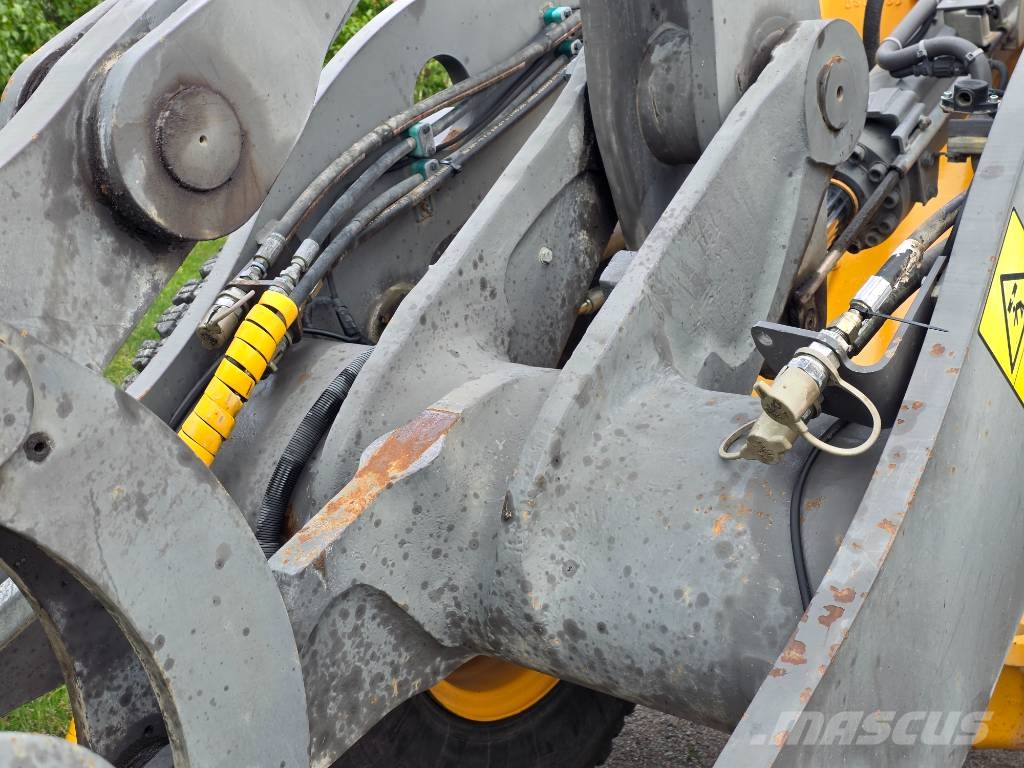 Volvo L 60 F Kolesni nakladalci