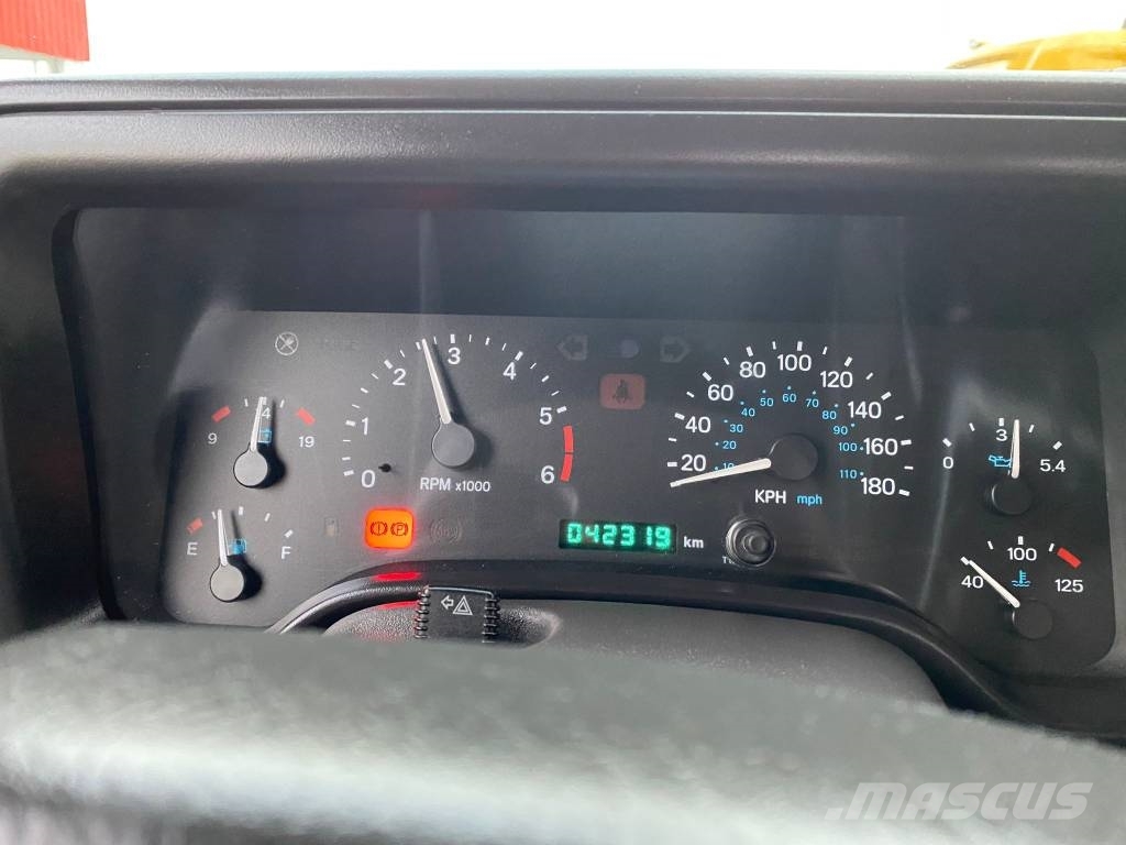 Jeep WRANGLER 2.5i 118 Véhicule d'Origine Française Automašīnas