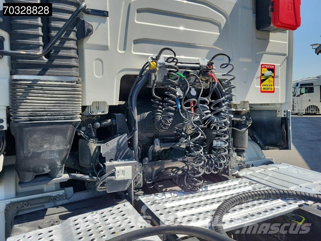 Volvo FH 500 4X2 Low Cab! VEB+ Hydraulic Tractor Units