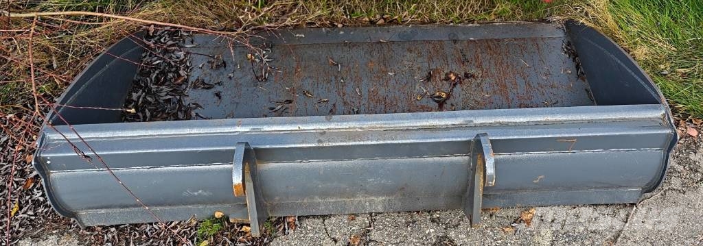 Skipsna T8600 4WD Kompaktlastere