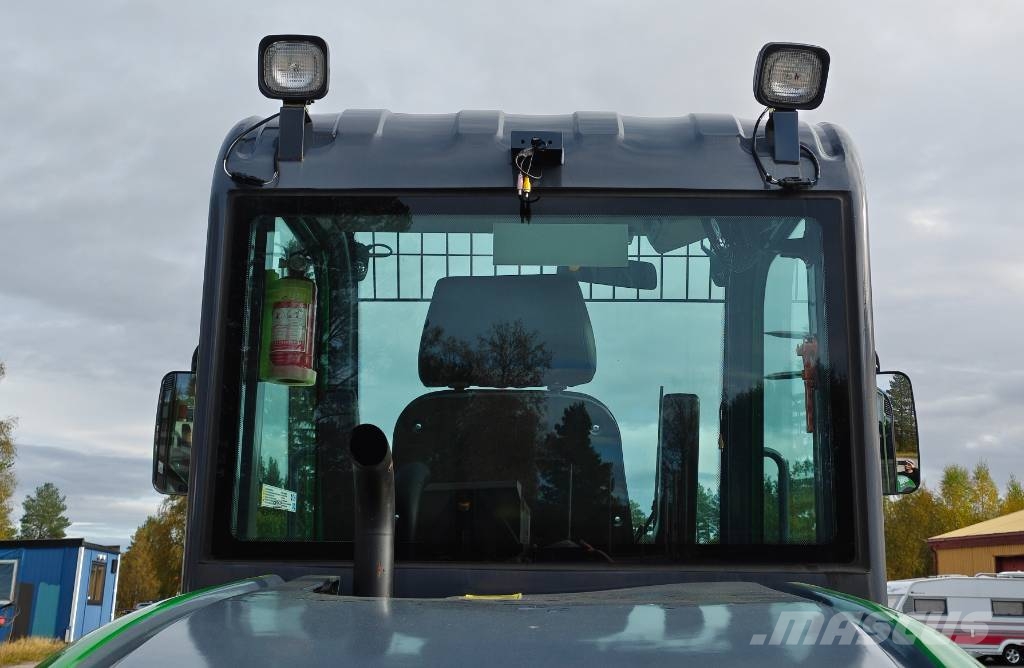 Skipsna T8600 4WD Kompaktlastere