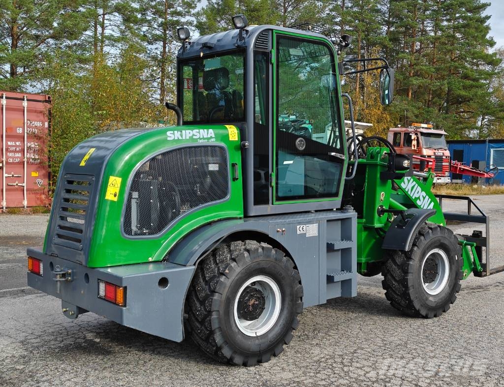 Skipsna T8600 4WD Kompaktlastere