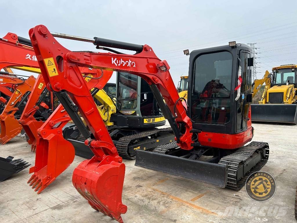 Kubota U-35 履带挖掘机