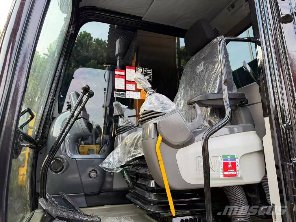 CAT 320D2L Bageri gusjeničari