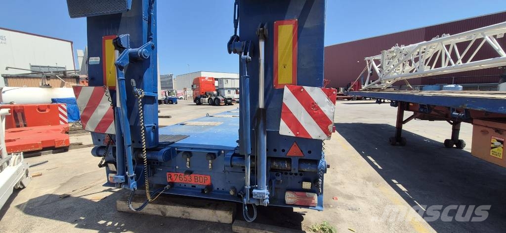 Goldhofer STZ-H5-37/80A Low loader-semi-trailers