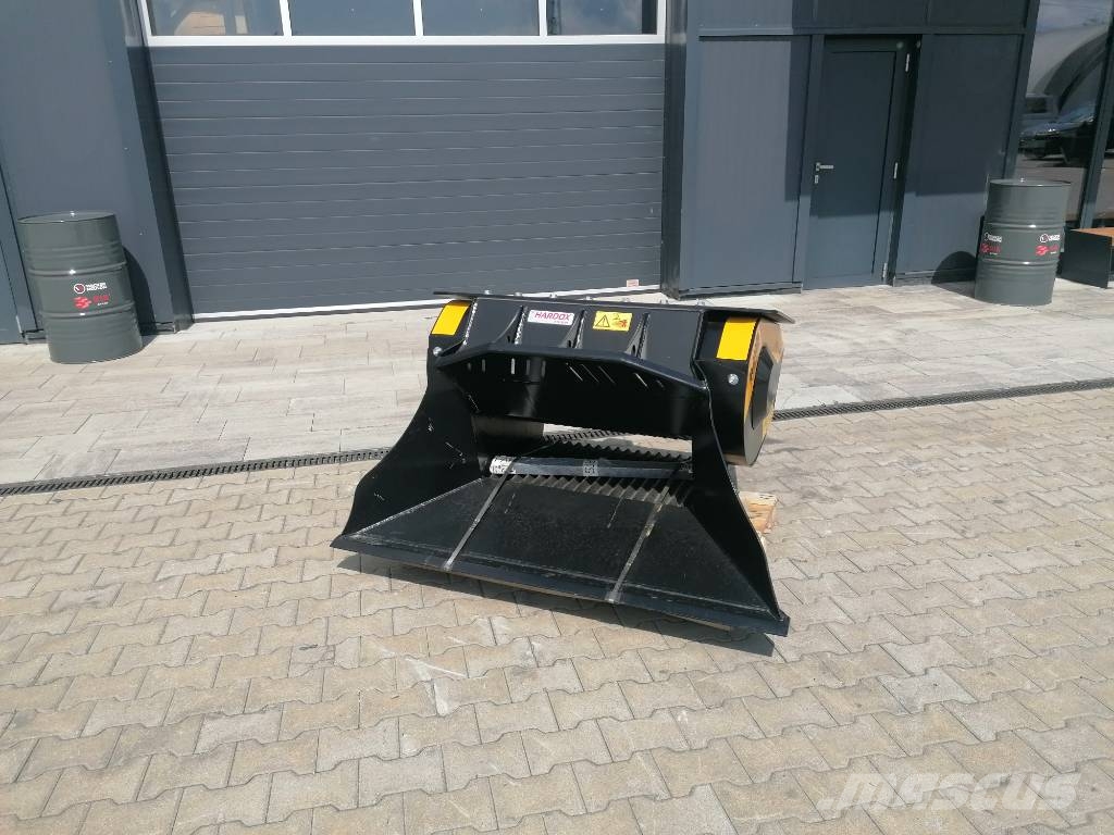 MB Crusher L140 S2 Brecherlöffel