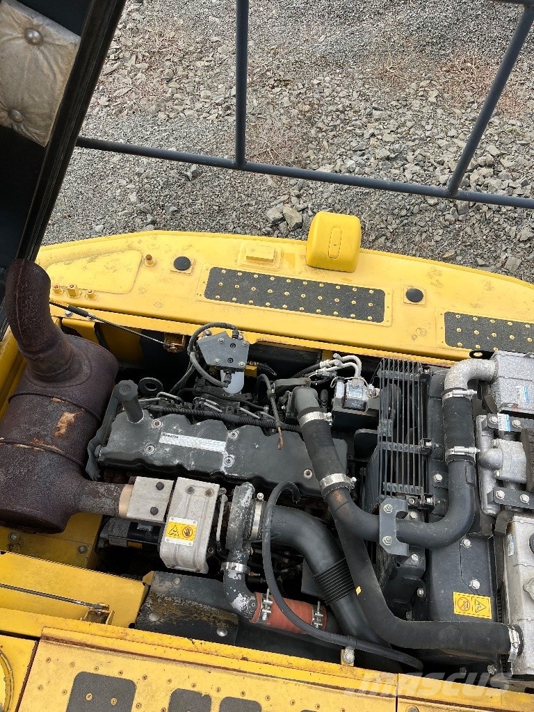 Komatsu PC 210 LC-8 履带挖掘机