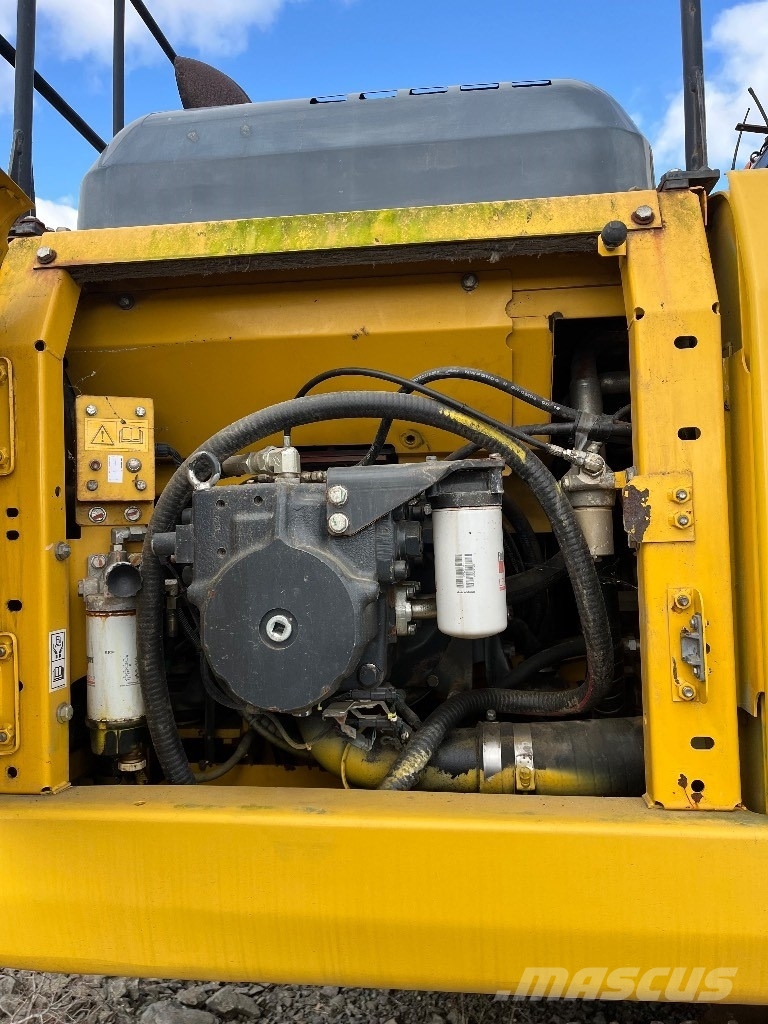 Komatsu PC 210 LC-8 履带挖掘机