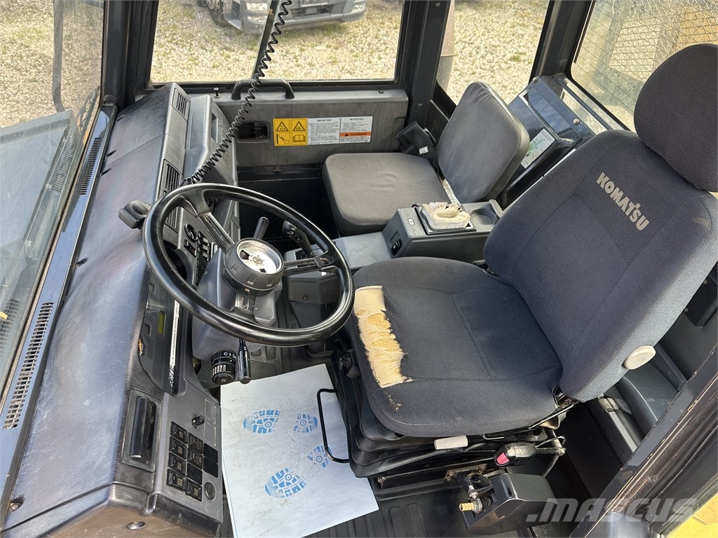 Komatsu HM 300-2 Karjeriniai savivarčiai