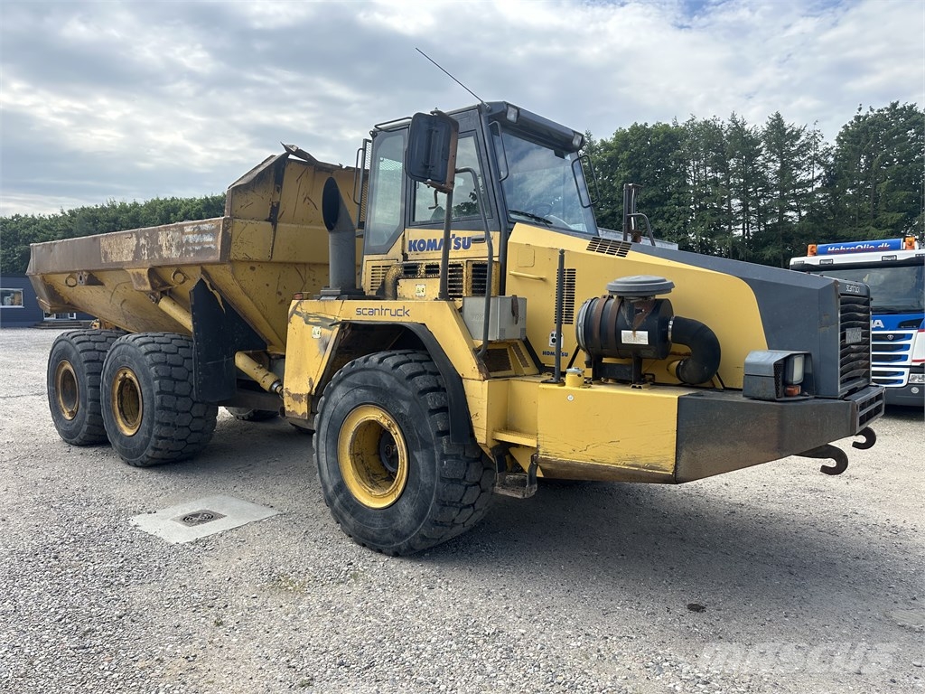 Komatsu HM 300-2 Karjeriniai savivarčiai