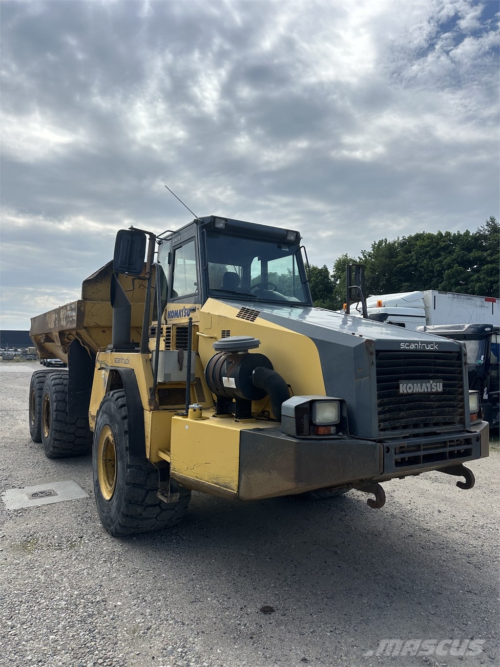Komatsu HM 300-2 Karjeriniai savivarčiai