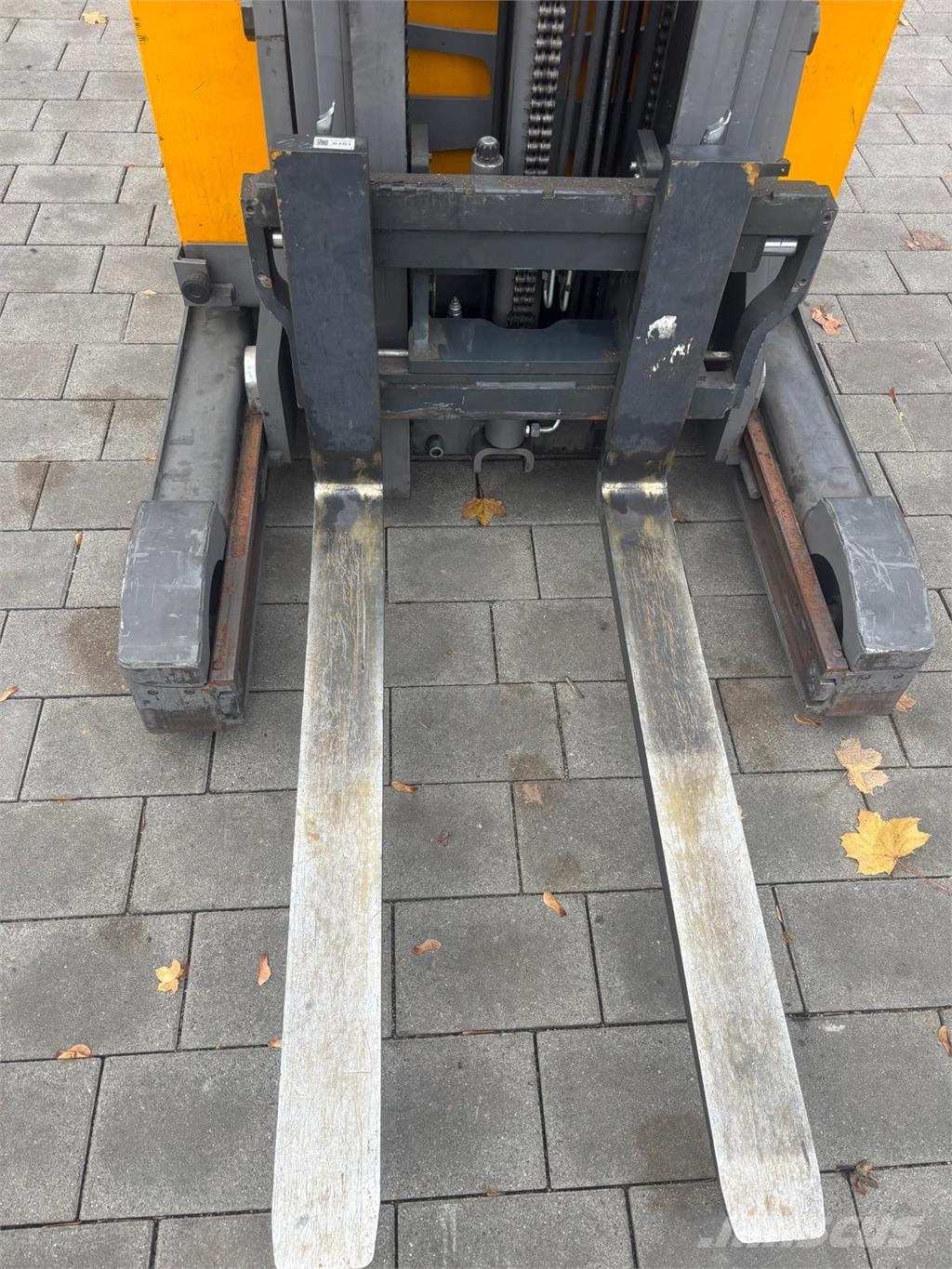 Jungheinrich ETV 216 992DZ Reach trucks