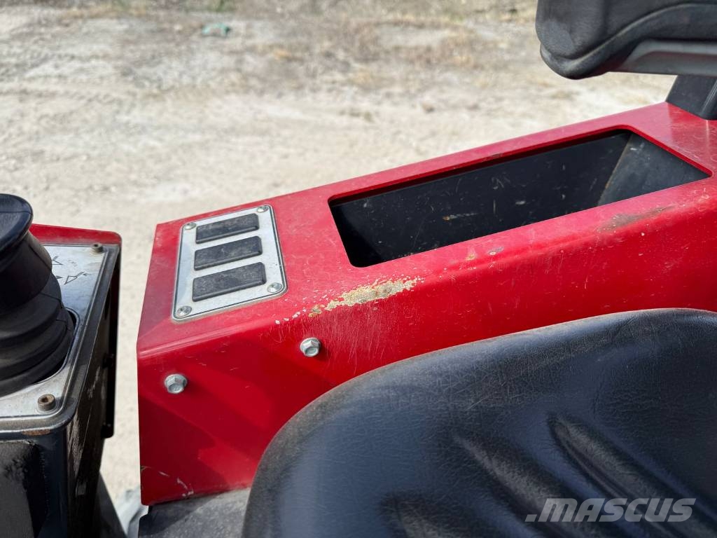 Norcar A7750 Automotive Teleskoop rataslaadurid