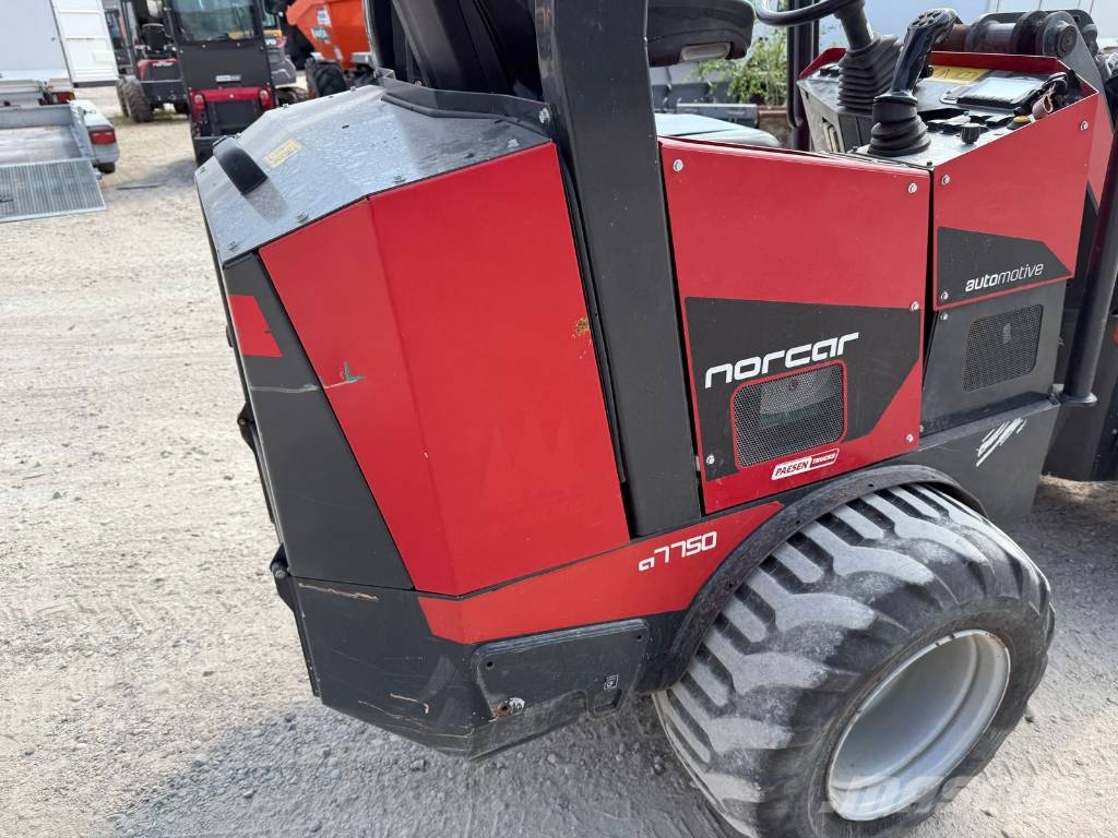 Norcar A7750 Automotive Teleskoop rataslaadurid