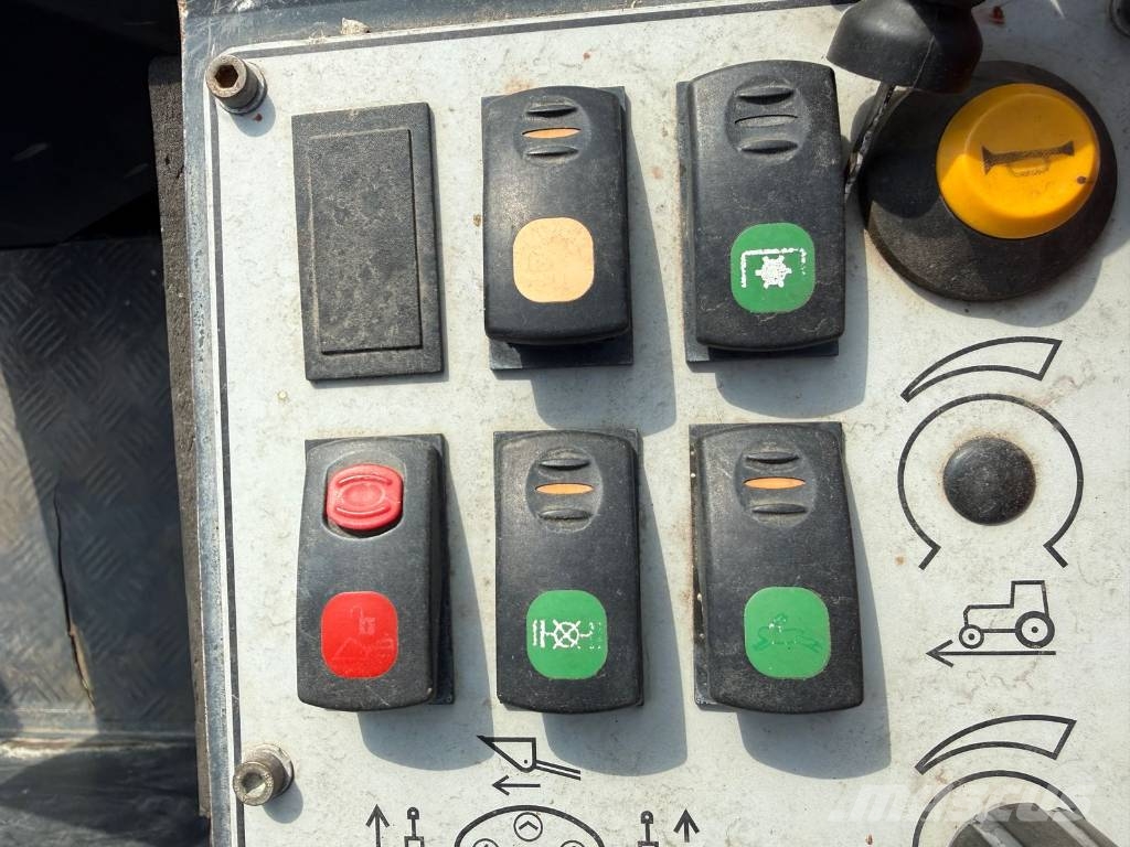 Norcar A7750 Automotive Teleskoop rataslaadurid
