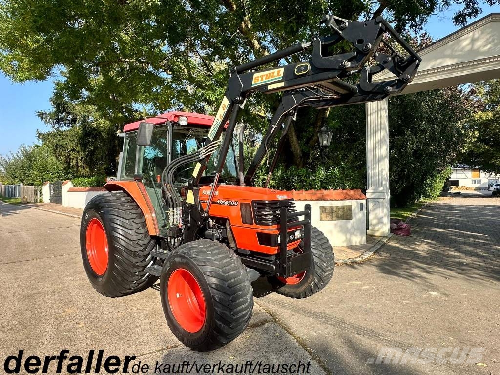 Kubota ME5700 Allrad mit Industriefrontlader Traktori