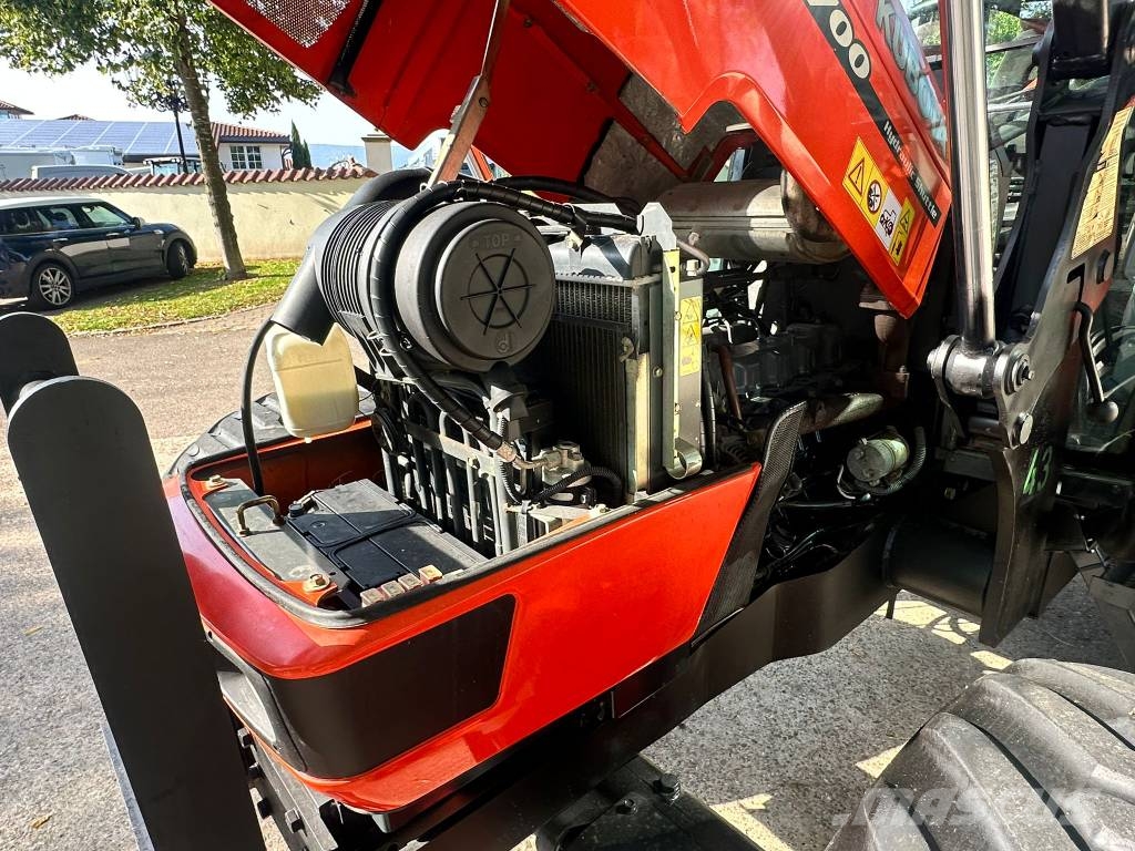 Kubota ME5700 Allrad mit Industriefrontlader Traktori
