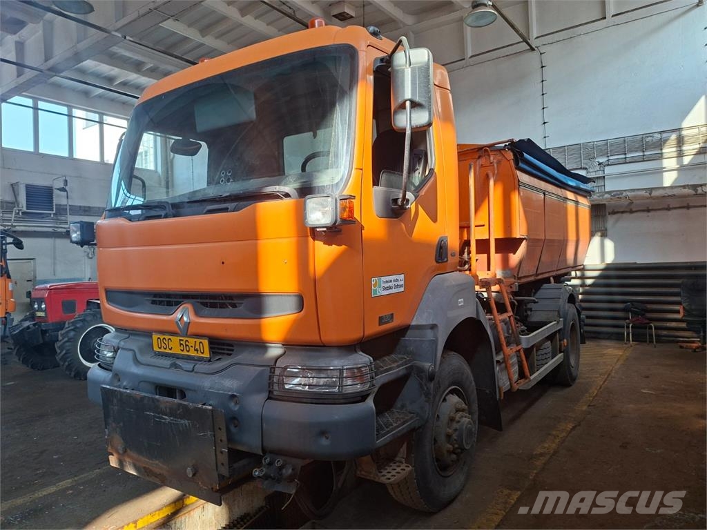 Renault 320.19 PR 4X4-44.0 Camiones con chasís y cabina