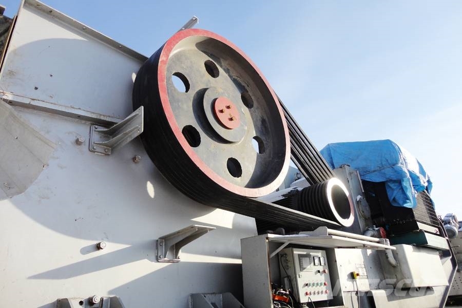 Liming YG938E69+Y3S1860CS160 mobile crusher Mobile Brecher