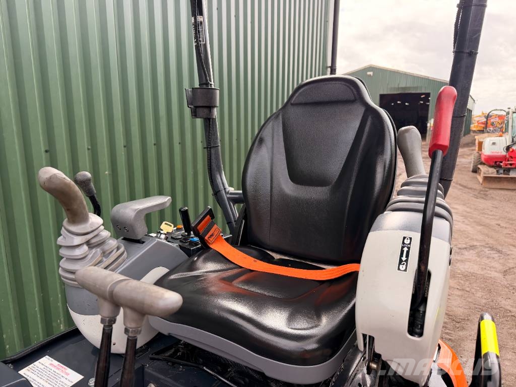 Hitachi ZX 17 U-6 Εκσκαφάκι (διαβολάκι) < 7t