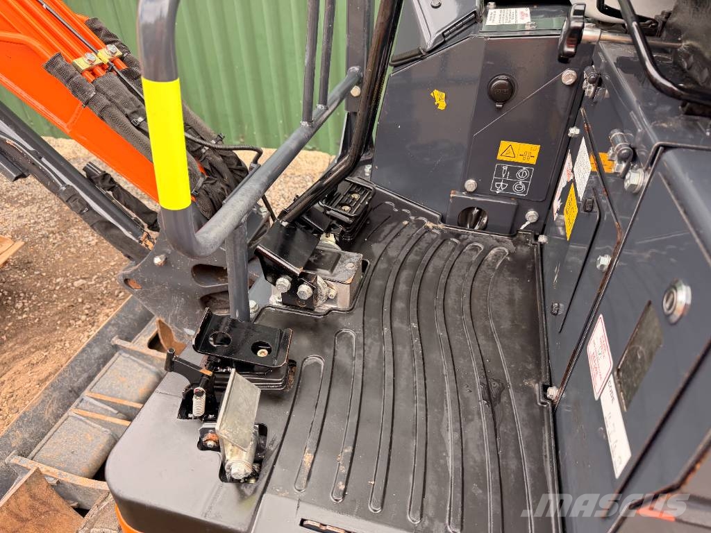 Hitachi ZX 17 U-6 Εκσκαφάκι (διαβολάκι) < 7t