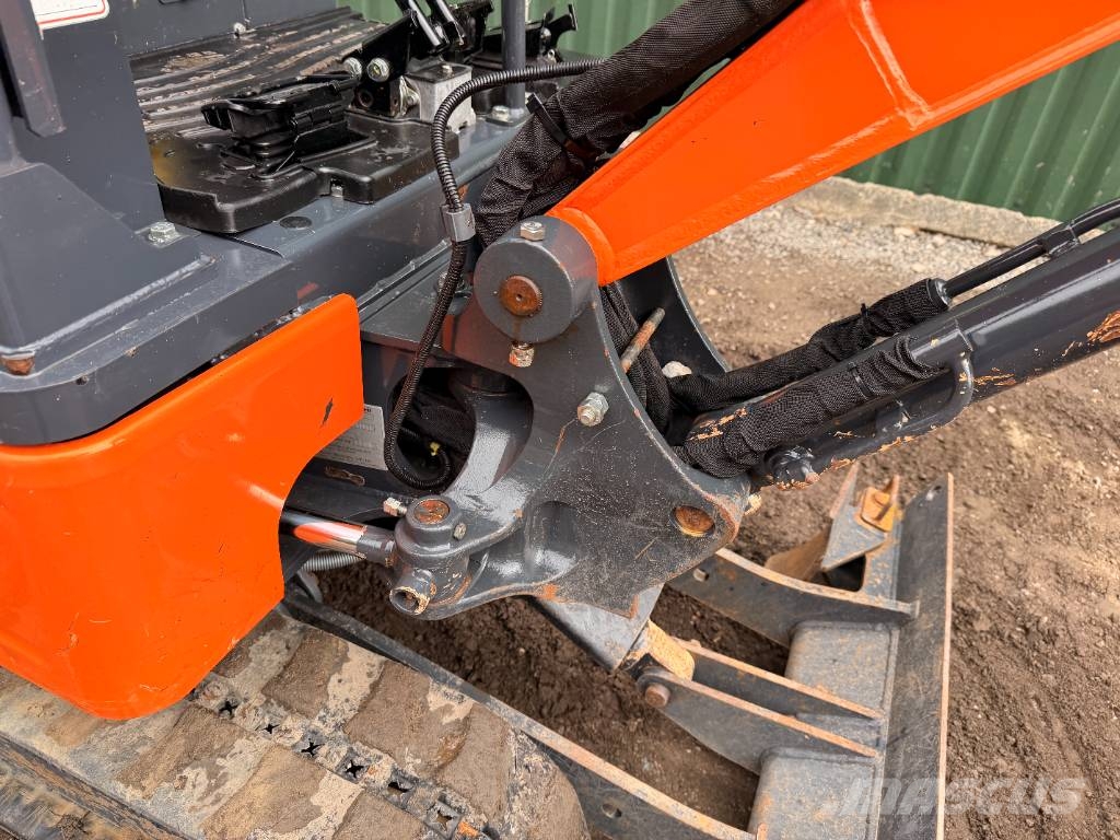 Hitachi ZX 17 U-6 Εκσκαφάκι (διαβολάκι) < 7t