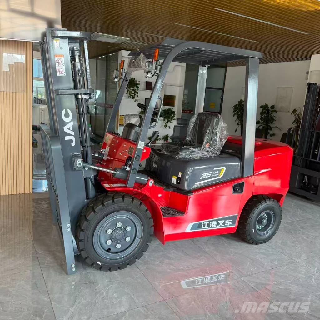 JAC CPCD 30 Reach trucks