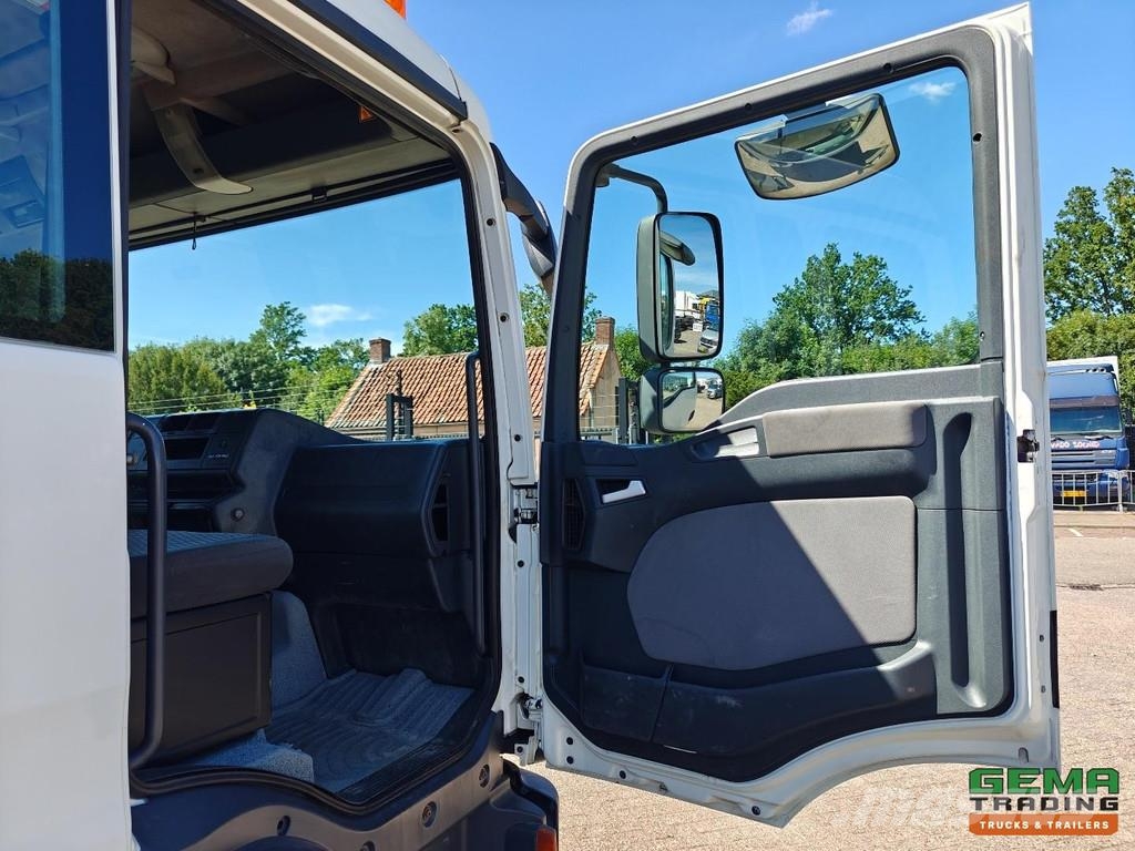 MAN TGL 12.210 4x2 DOKA Euro4 - Open Load Bed + Hydrau Camiones plataforma