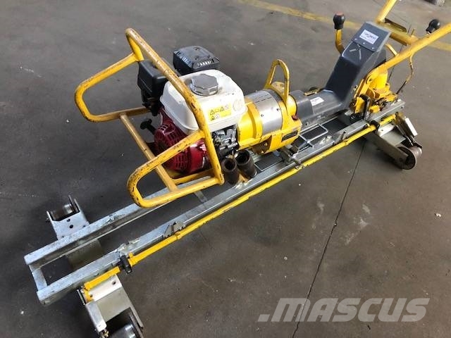 Robel 30.82 RKS COACHSCREWING MACHINE Rail Rautateiden kunnossapito