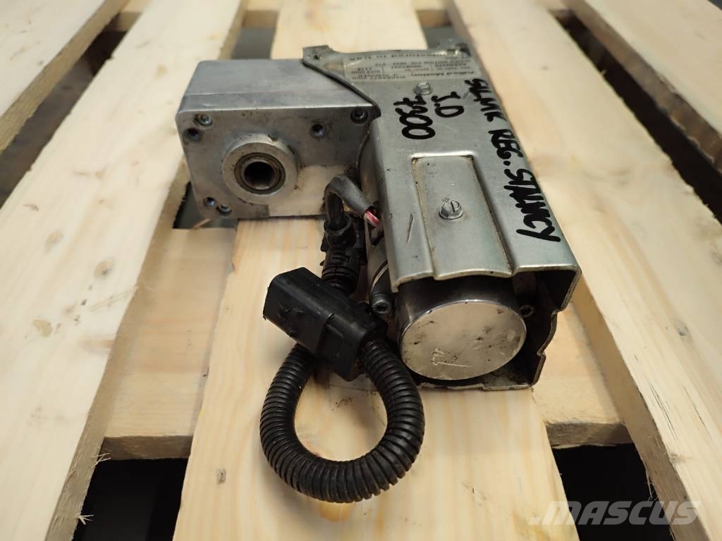 John Deere AXE59370 JOHN DEERE 7300 shearbar adjustment motor Mootorid