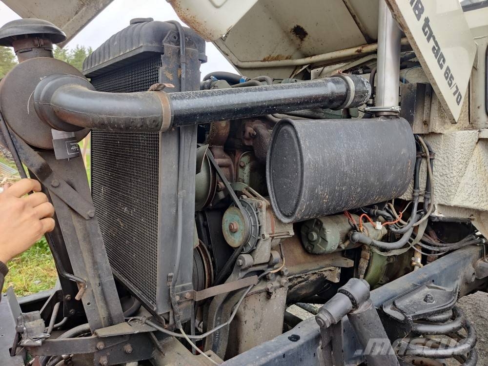 Mercedes-Benz MB Trac 65-70 Traktori