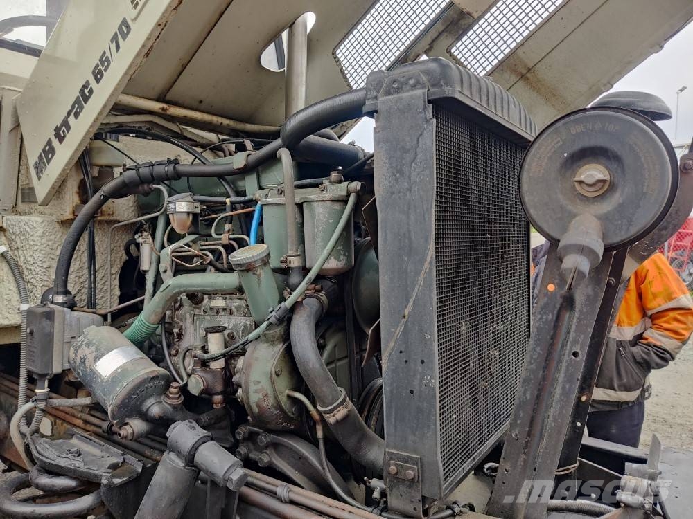 Mercedes-Benz MB Trac 65-70 Traktori