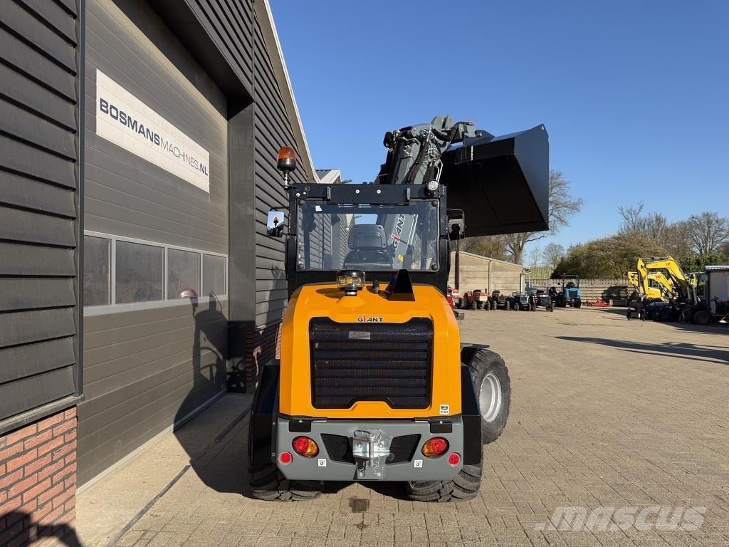 GiANT G3500 TELE minishovel NIEUW €960 LEASE Pyöräkuormaajat