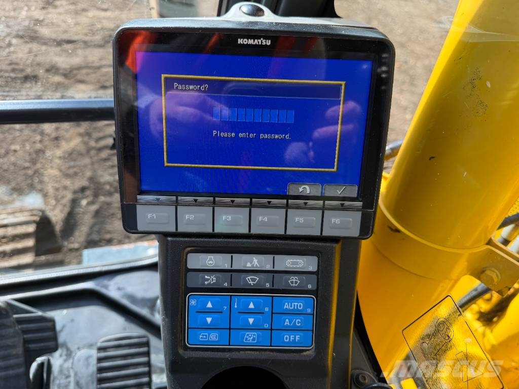 Komatsu PC 138 US-11 13 Ton Excavator Gravemaskiner på larvebånd