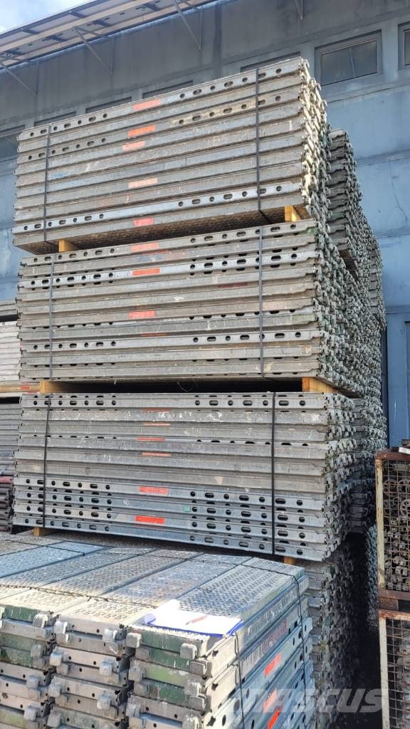 Layher Allround 1000m² (2,57m/0,73m) Scaffolding equipment