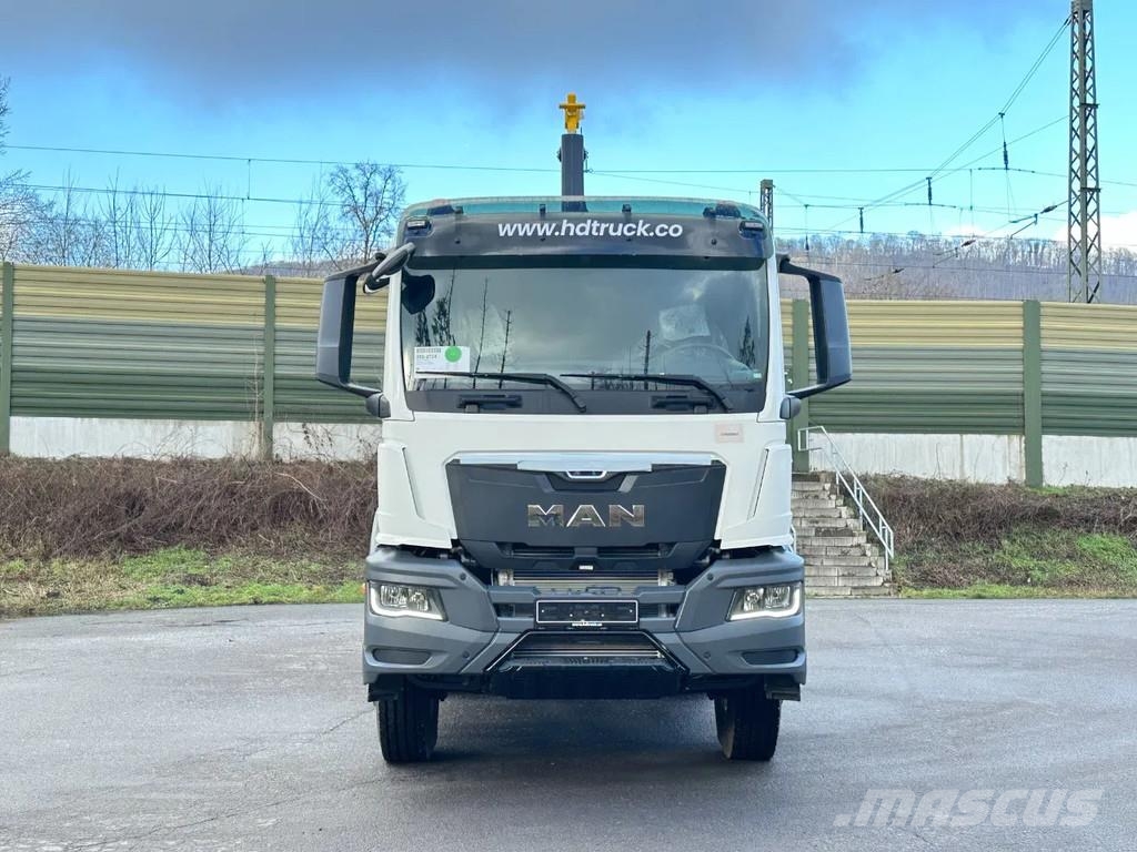 MAN TGS 33.480 MAN TGS 33.480 6x4 Euro6e Abrollkipper Hook lift trucks