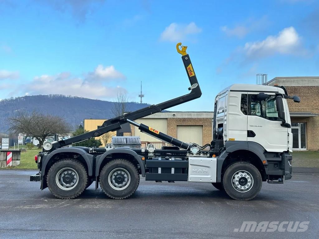 MAN TGS 33.480 MAN TGS 33.480 6x4 Euro6e Abrollkipper Hook lift trucks