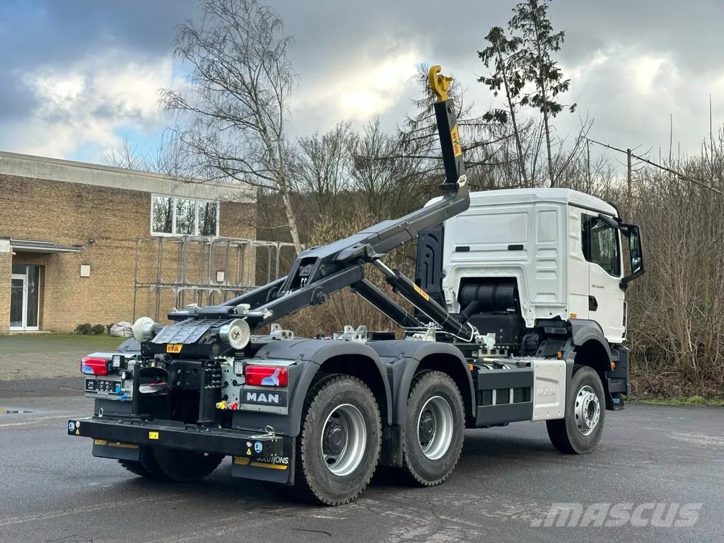 MAN TGS 33.480 MAN TGS 33.480 6x4 Euro6e Abrollkipper Hook lift trucks